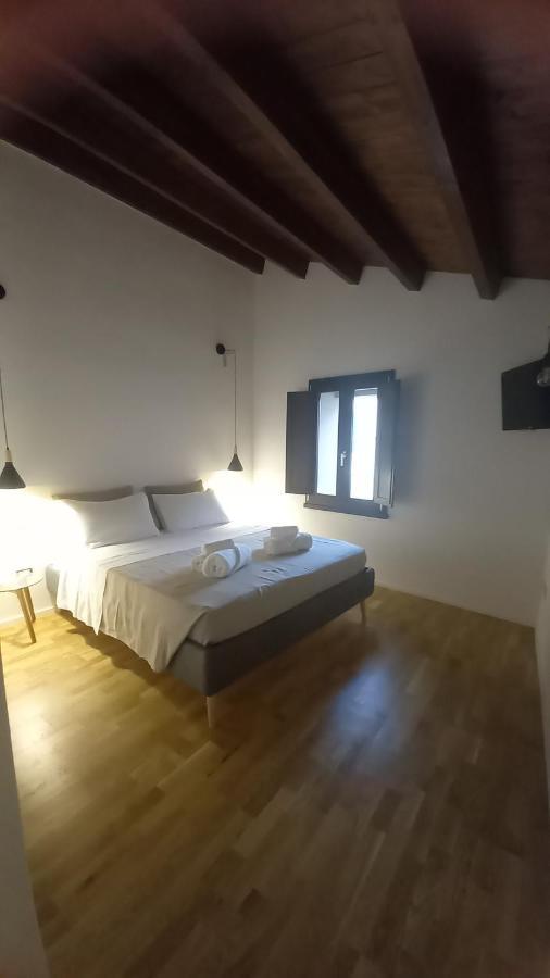 La Casetta Guest House 오리스타노 외부 사진